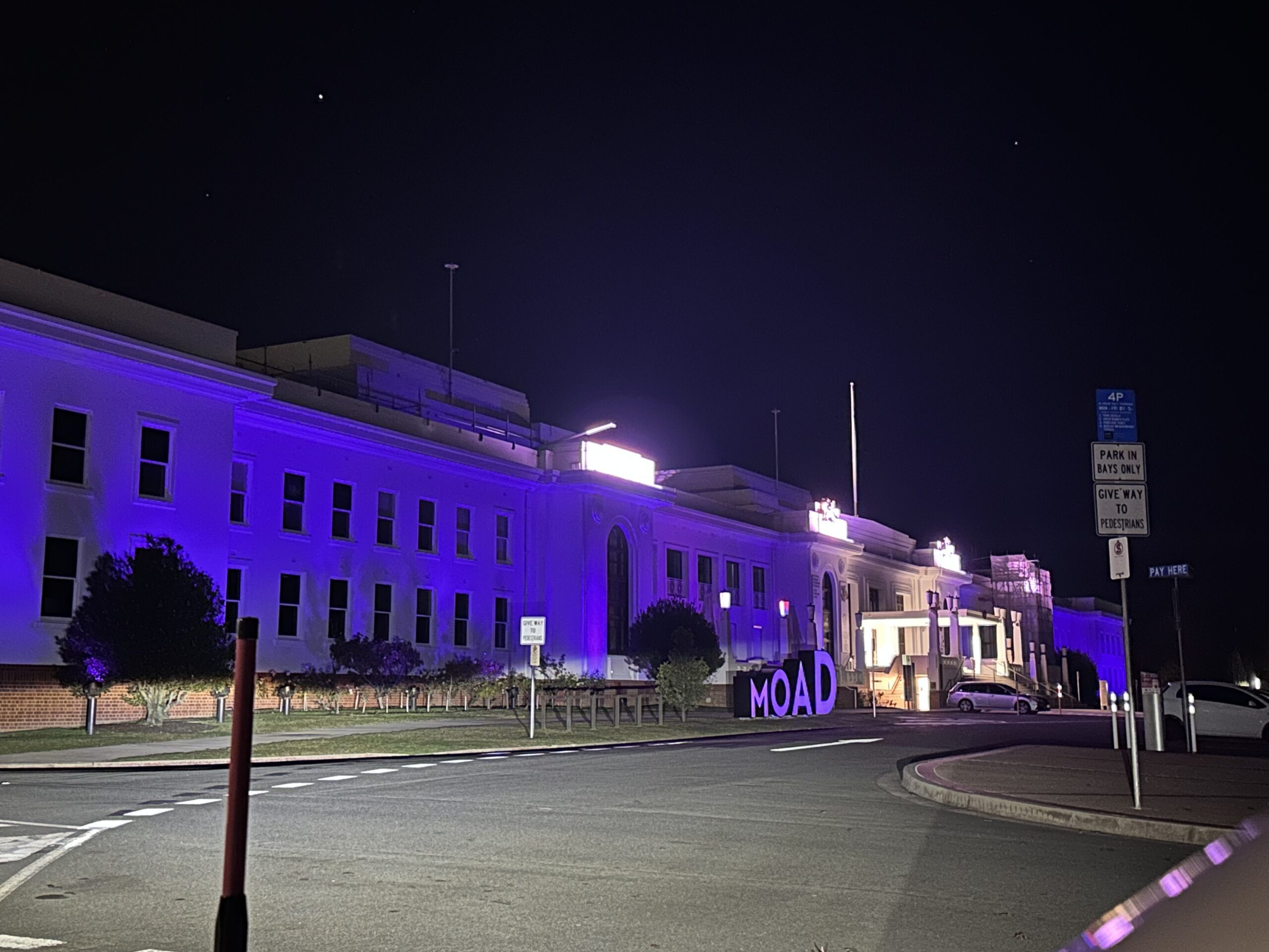 Canberra Cristy 3