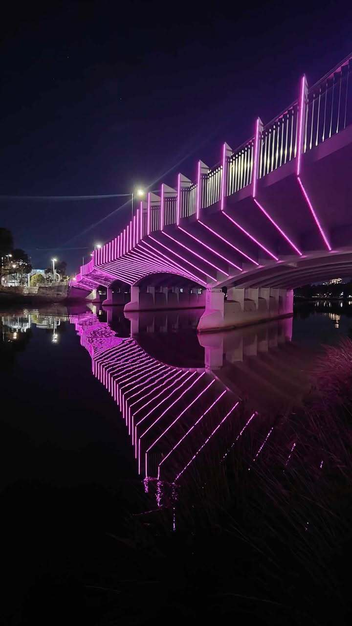 Swan st bridge 2 - Darren fb